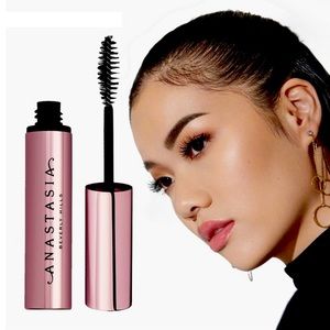 ANASTASIA BEVERLY HILLS🌺Clear Lightweight Brow Gel Full Size